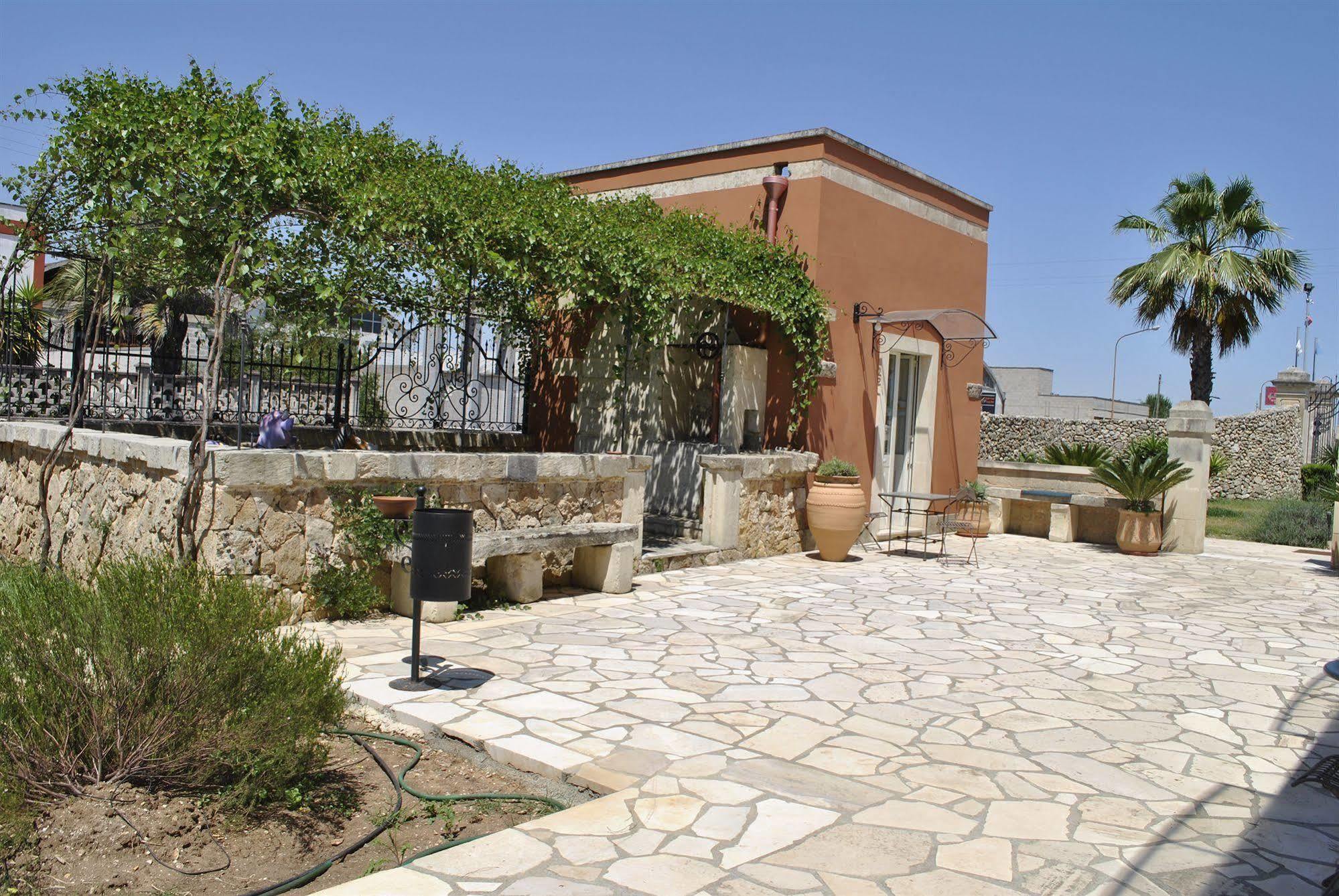 Tenuta Masseria Del Gallo カリメーラ エクステリア 写真